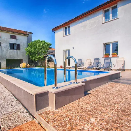 House Andrej 1372 Medulin