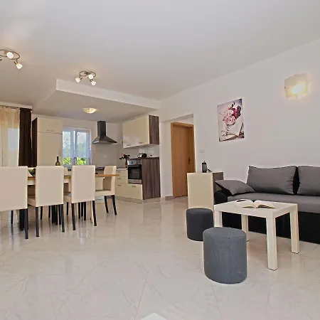 House Andrej 1372 Medulin