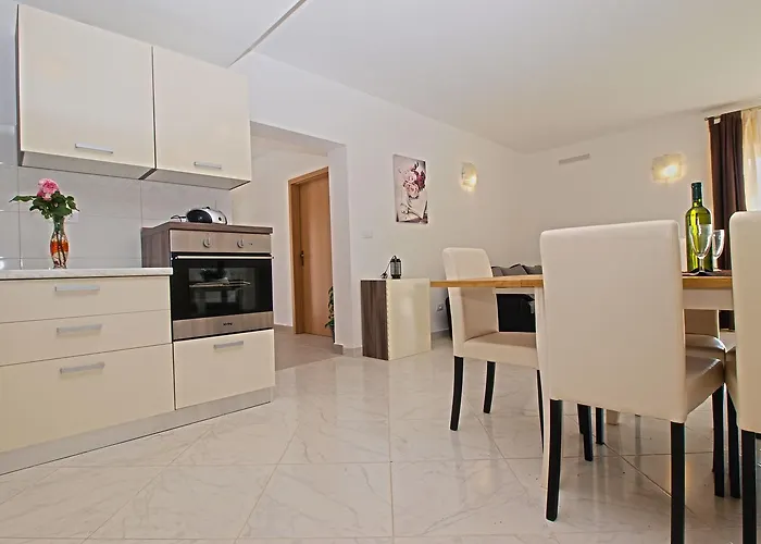 펜션 House Andrej 1372 *