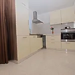 House Andrej 1372 *
